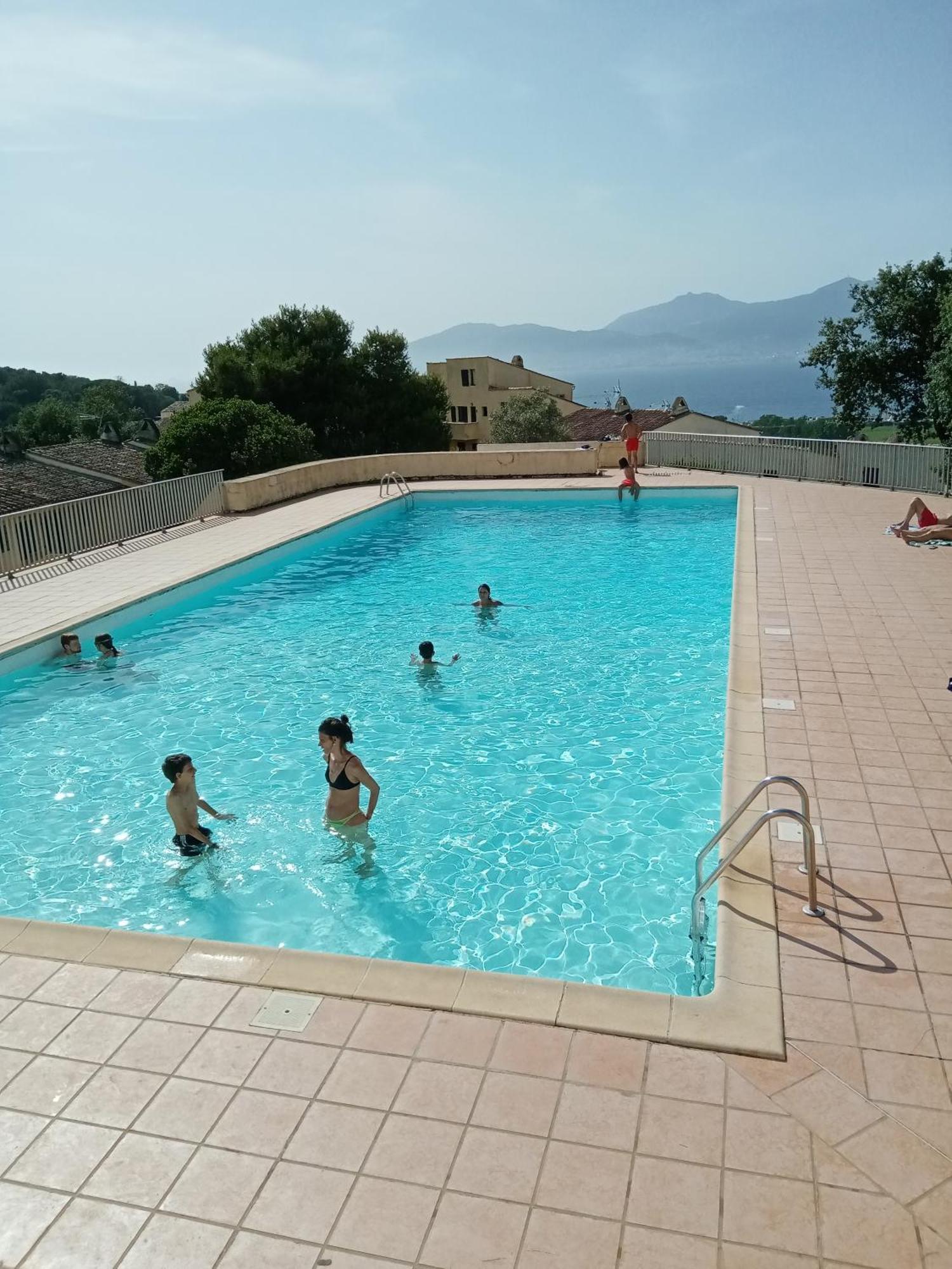 Appart 5 Personnes A Porticcio Avec 2 Piscines Materiel Enfant ,Bebe Clim Екстер'єр фото